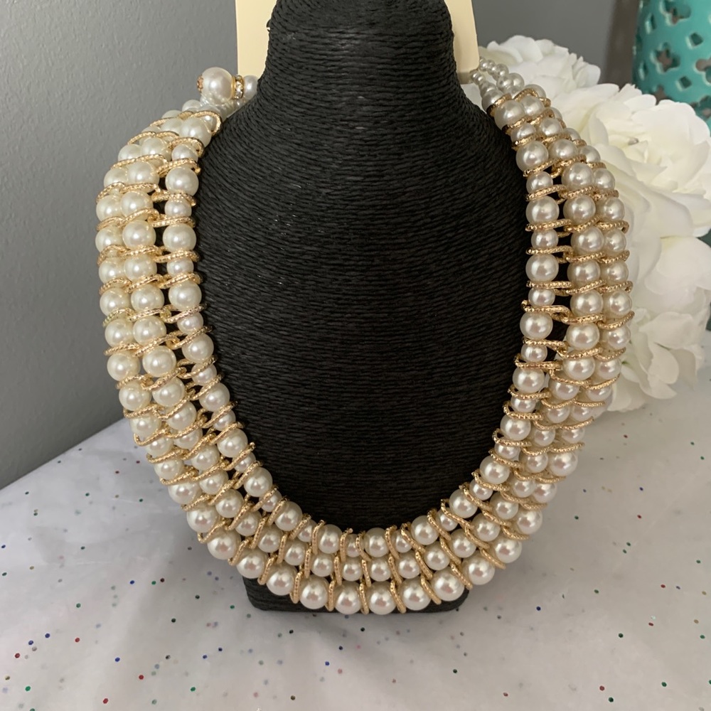 New simulated pearls necklace set - Picture 2 of 7